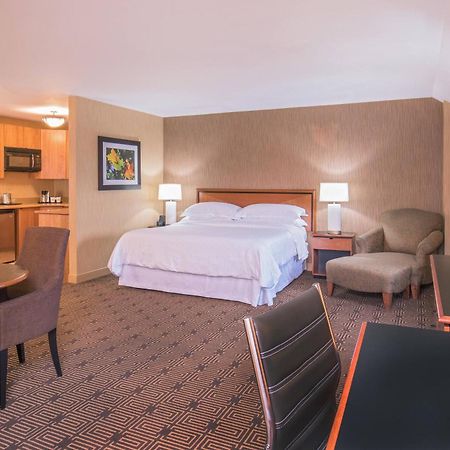 Sheraton Springfield Monarch Place Hotel Kültér fotó